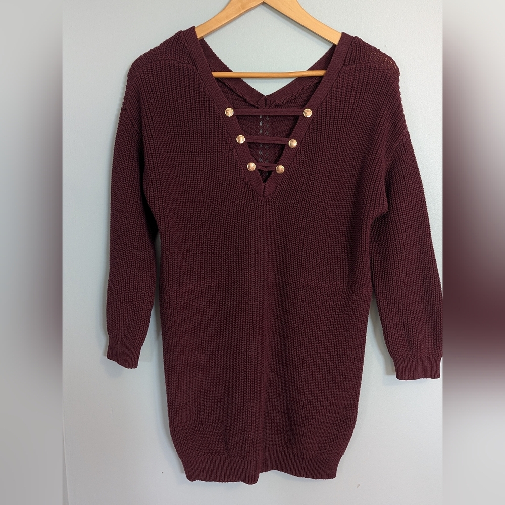 Point Zero Burgundy V-Neck Sweater with Gold Buttons - Women's Medium